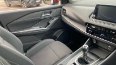 Nissan Qashqai 1.3 DiG-T MH Acenta Premium 5dr Petrol Hatchback